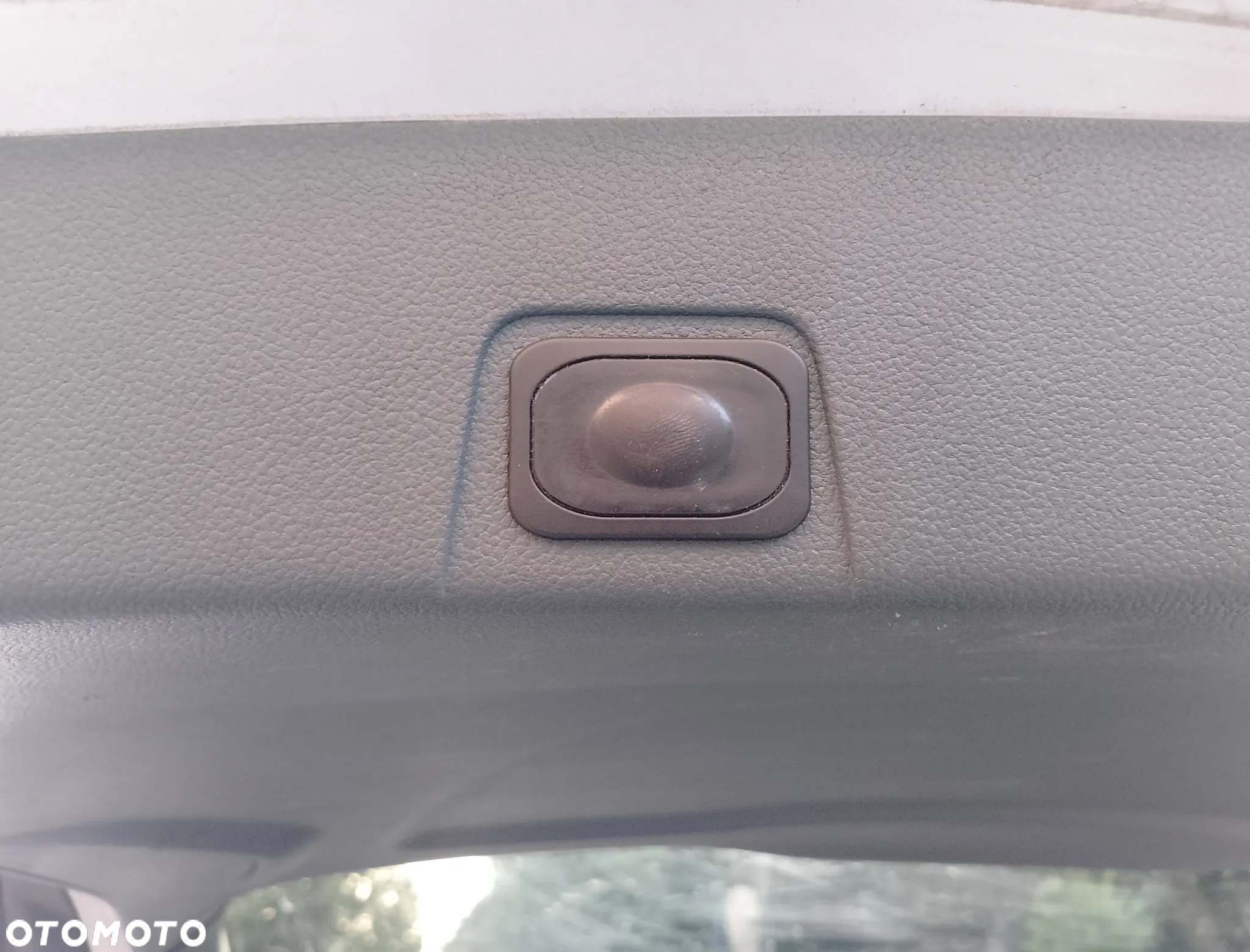 Ford Grand C-MAX 1.6 EcoBoost Start-Stop-System Champions Edition - 32