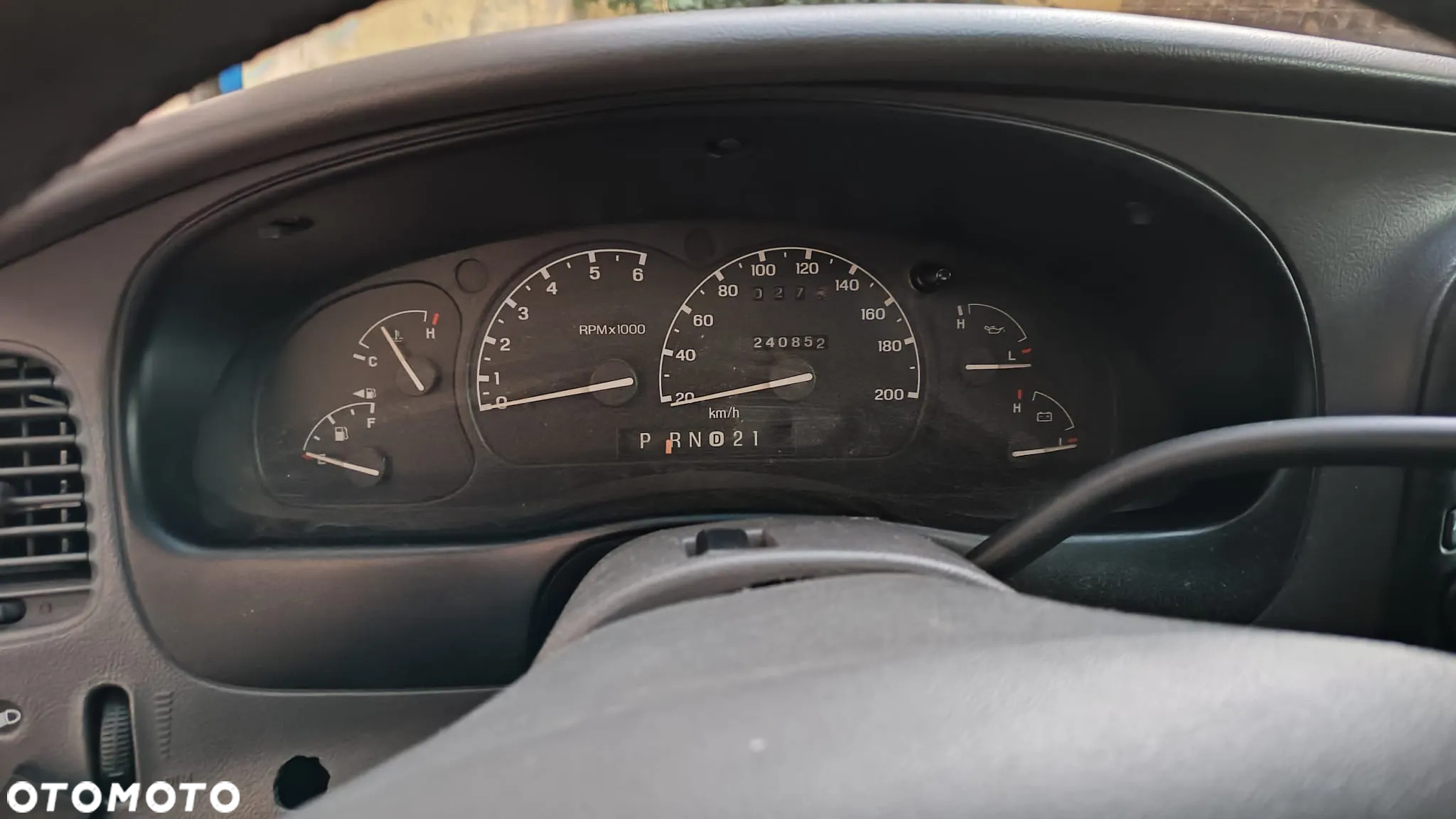 Ford Explorer 4.0 - 7