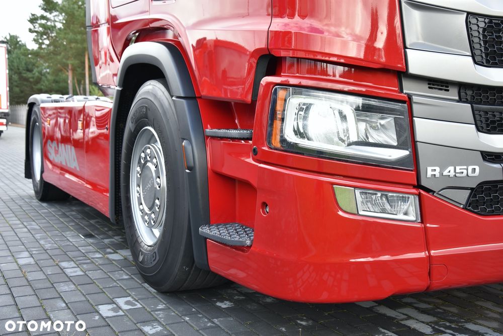 Scania R450 BOGATO WYPOSAŻONA *NAVI* VIRTUALNE ZEGARY* 2017/2018 *FULL LED* STANDARD *Retarder** ! Jak nowa ! ! - 20
