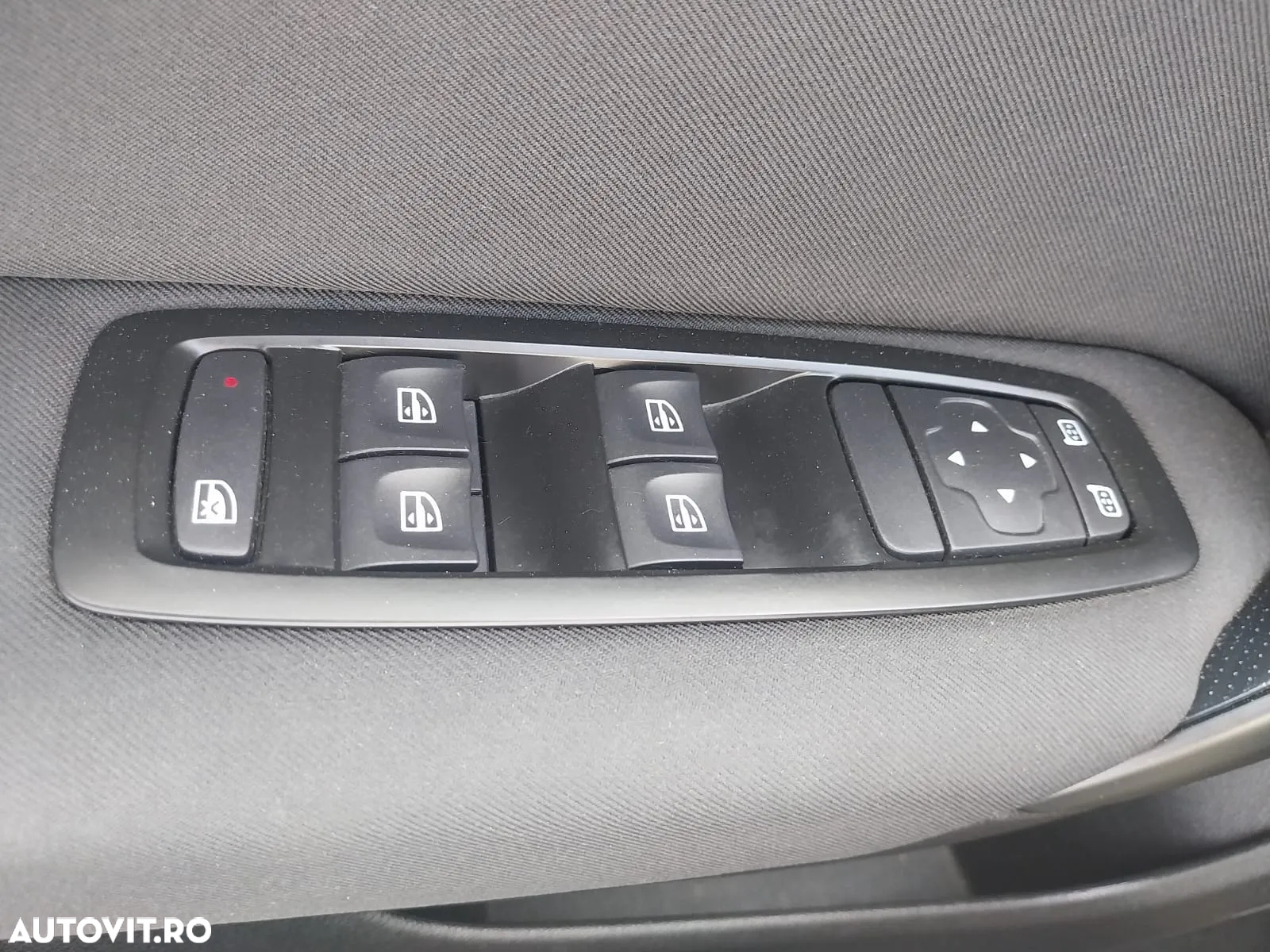 Renault Megane TCE GPF Zen - 8