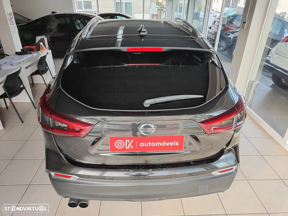 Nissan Qashqai 1.5 dCi N-Connecta RS+PS - 10