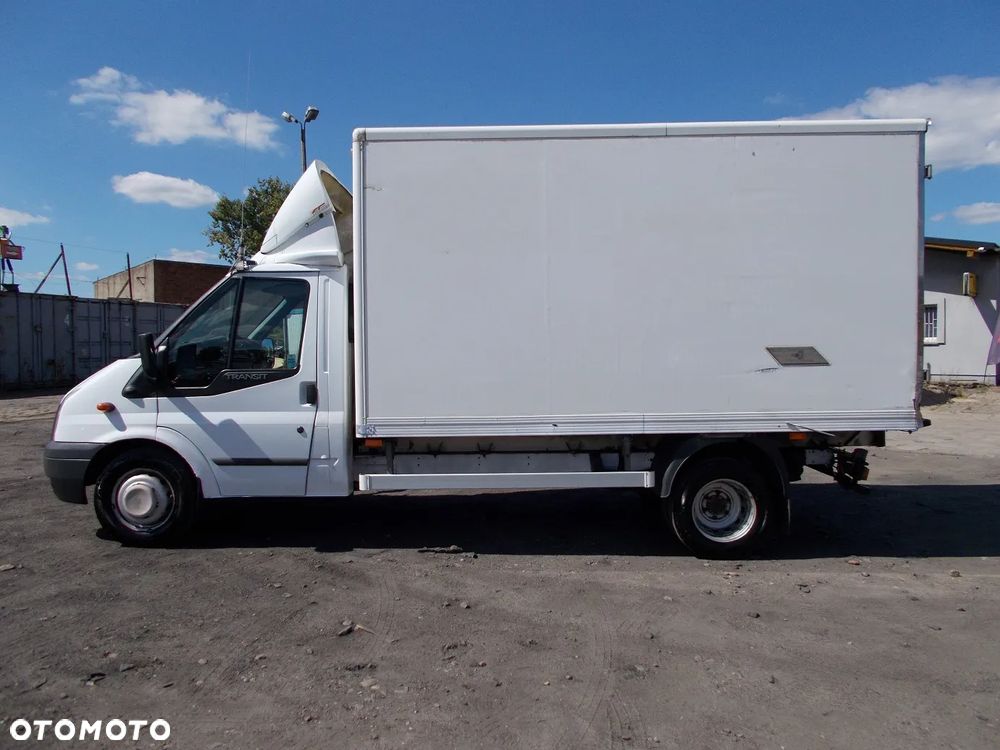 Ford Transit - 6
