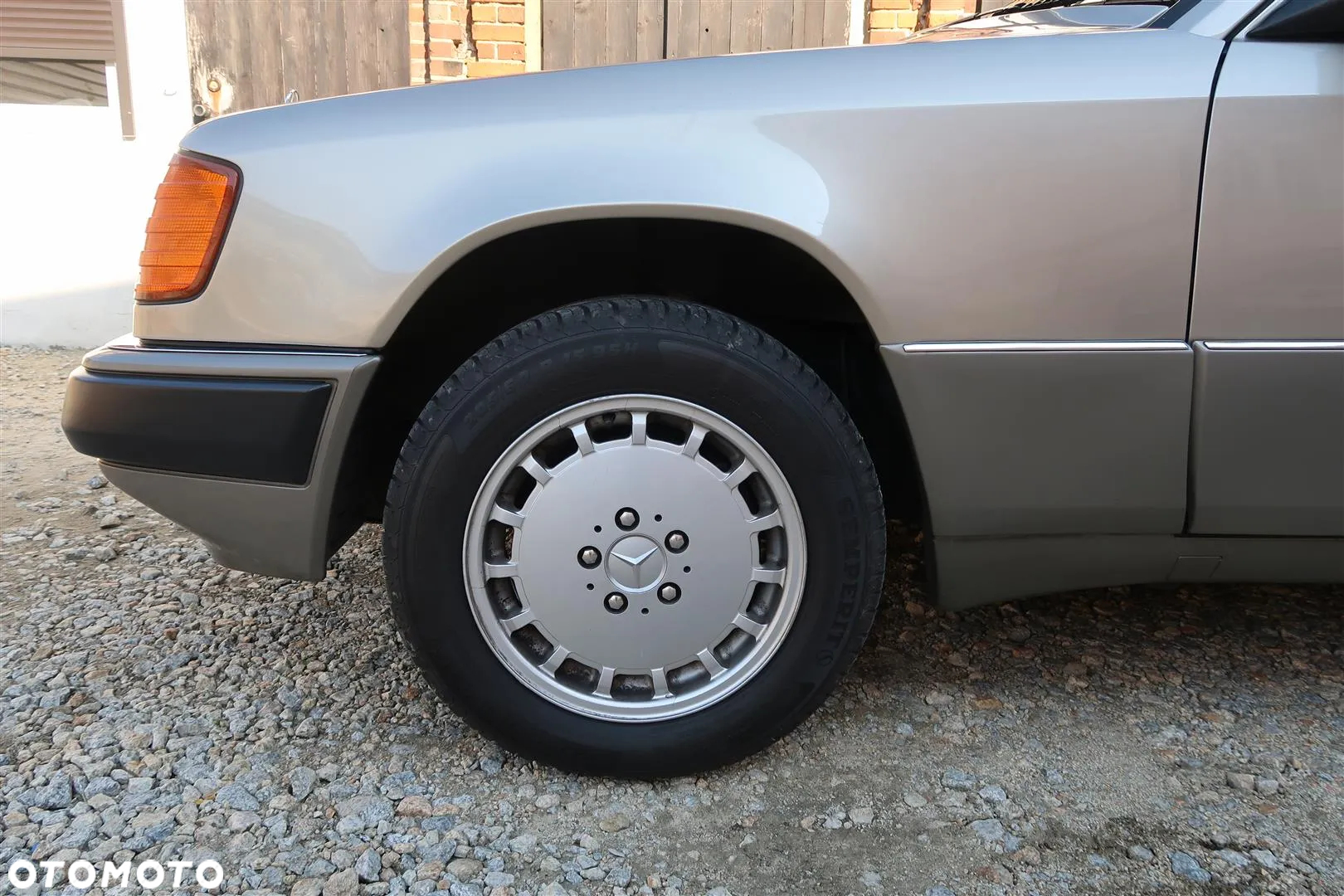 Mercedes-Benz W124 (1984-1993) - 4