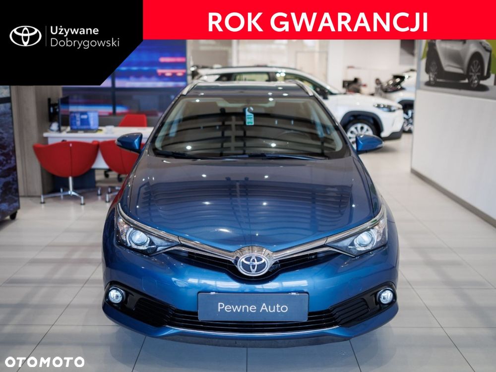 Toyota Auris - 2