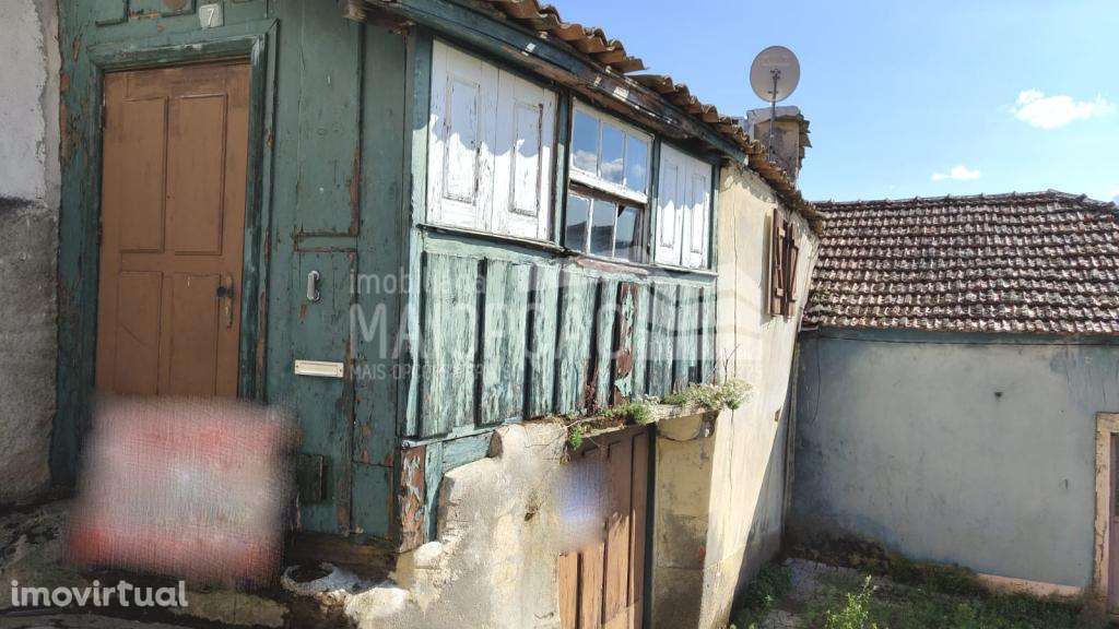 Moradia para reconstruir - Grande imagem: 5/6