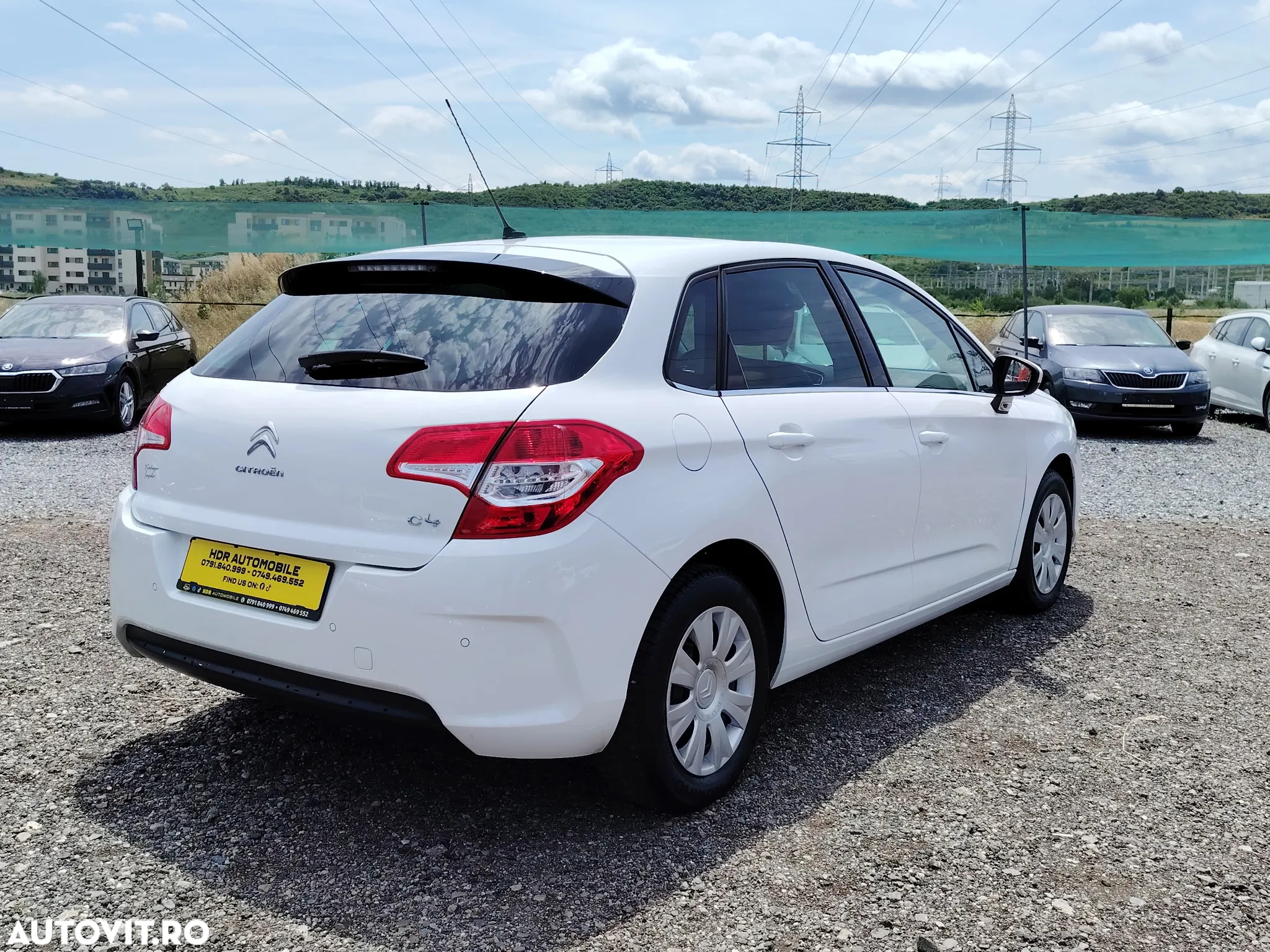 Citroën C4 HDi 90 Attraction - 8