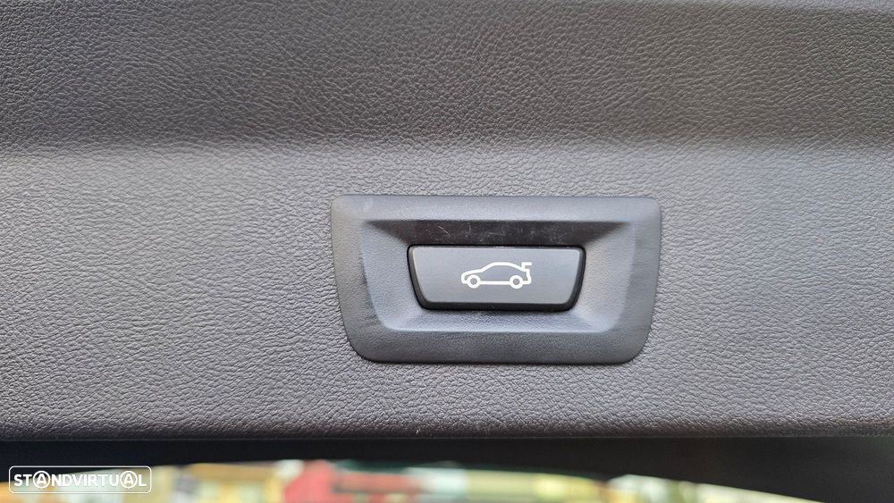 BMW X3 18 d sDrive Auto - 27