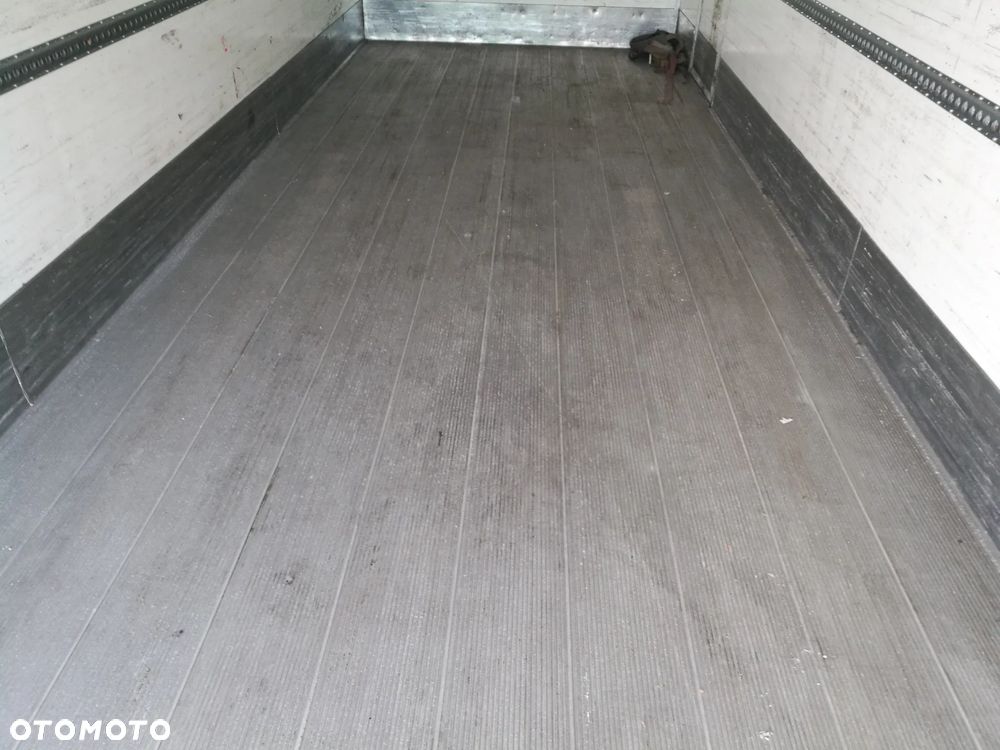 Zabudowa izoterma chłodnia podramówka 76 cm - 5