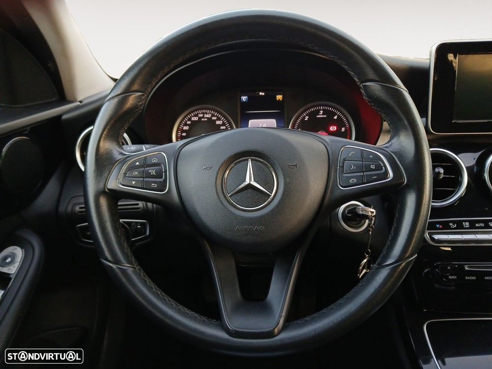 Mercedes-Benz C 200 d - 12