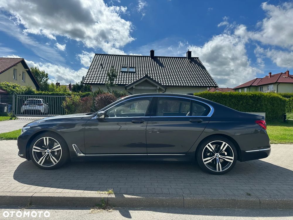 BMW Seria 7 730d xDrive - 4