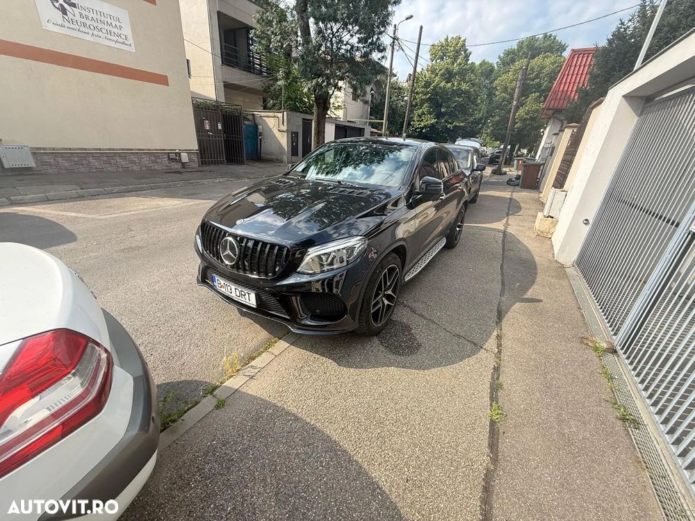 Mercedes-Benz GLE - 1