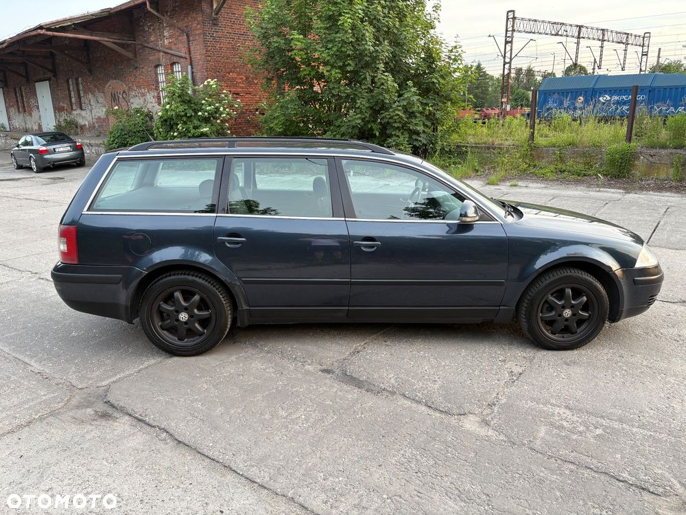 Volkswagen Passat 1.9 TDI Basis - 6
