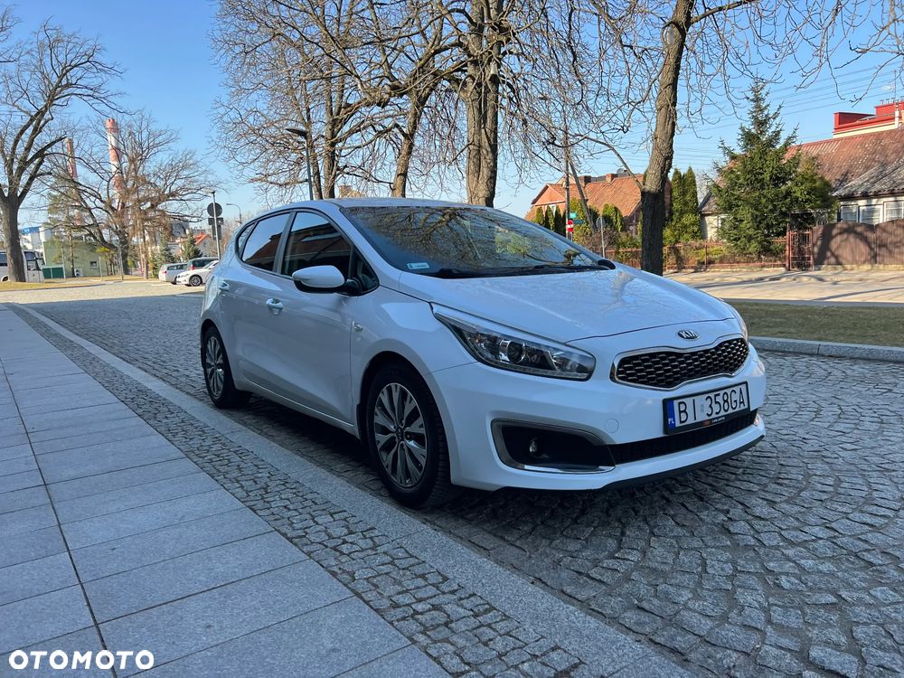 Kia Ceed 1.6 CRDi M - 15