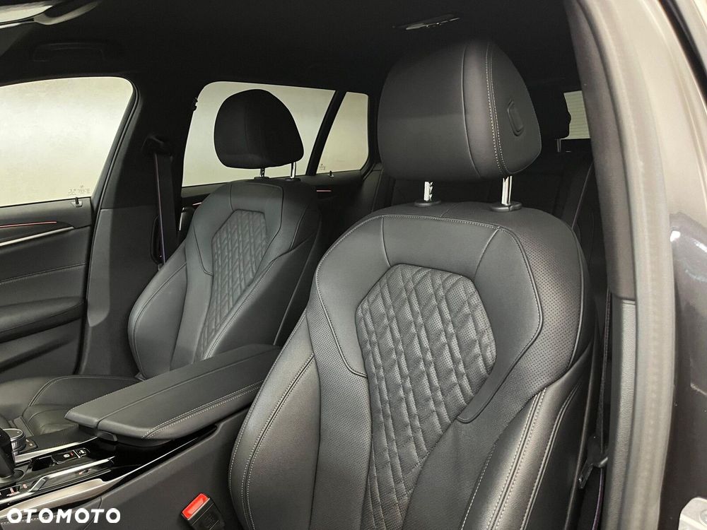 BMW Seria 5 530d xDrive mHEV M Sport sport - 20