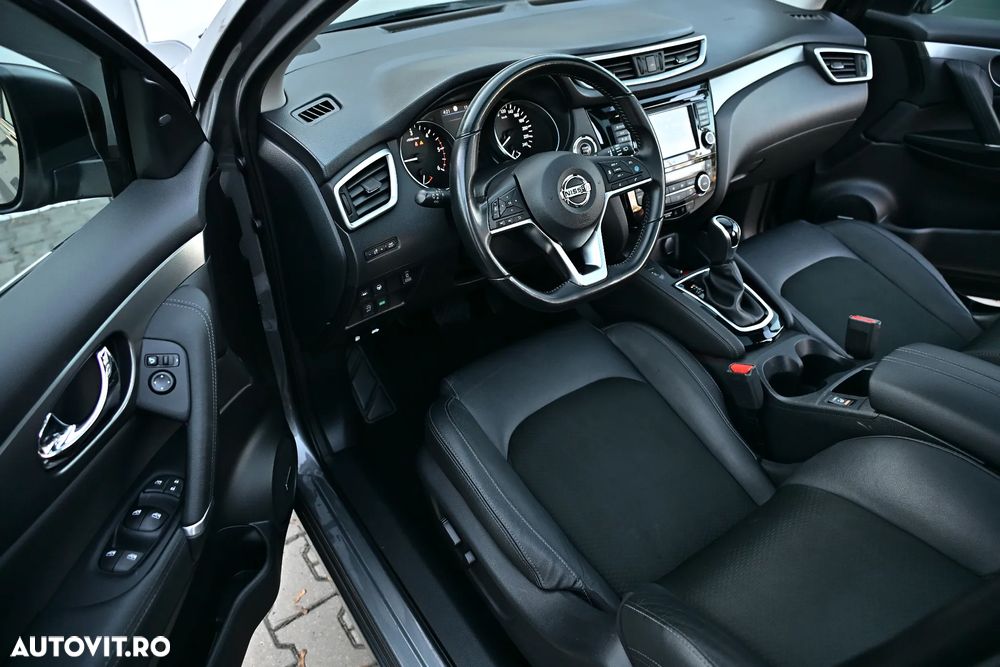Nissan Qashqai 1.7 dCi Xtronic ALL-MODE 4x4i TEKNA+ - 31