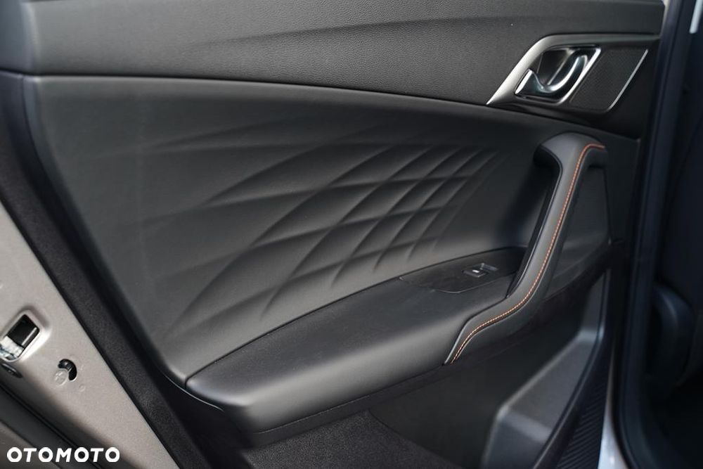 MG HS 1.5T HEV+ Excite - 8