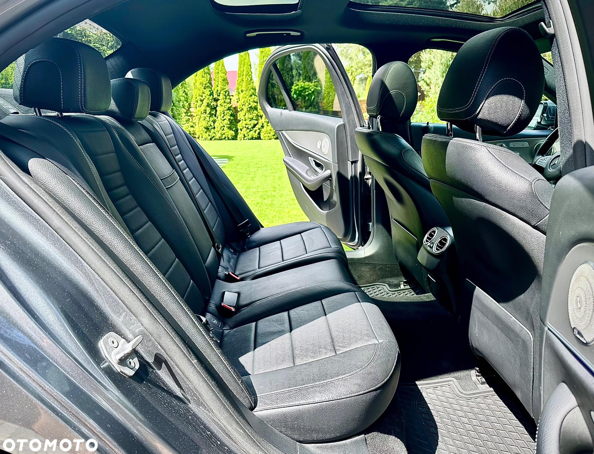 Mercedes-Benz Klasa E 350 d 9G-TRONIC - 26