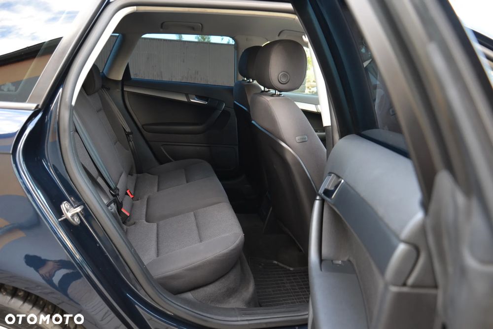Audi A3 Sportback 1.4 TFSI Attraction - 25