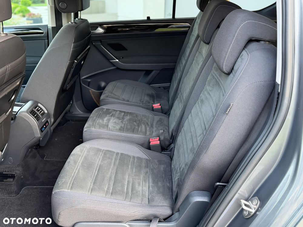 Volkswagen Touran 2.0 TDI SCR (BlueMotion Technology) DSG Highline - 32