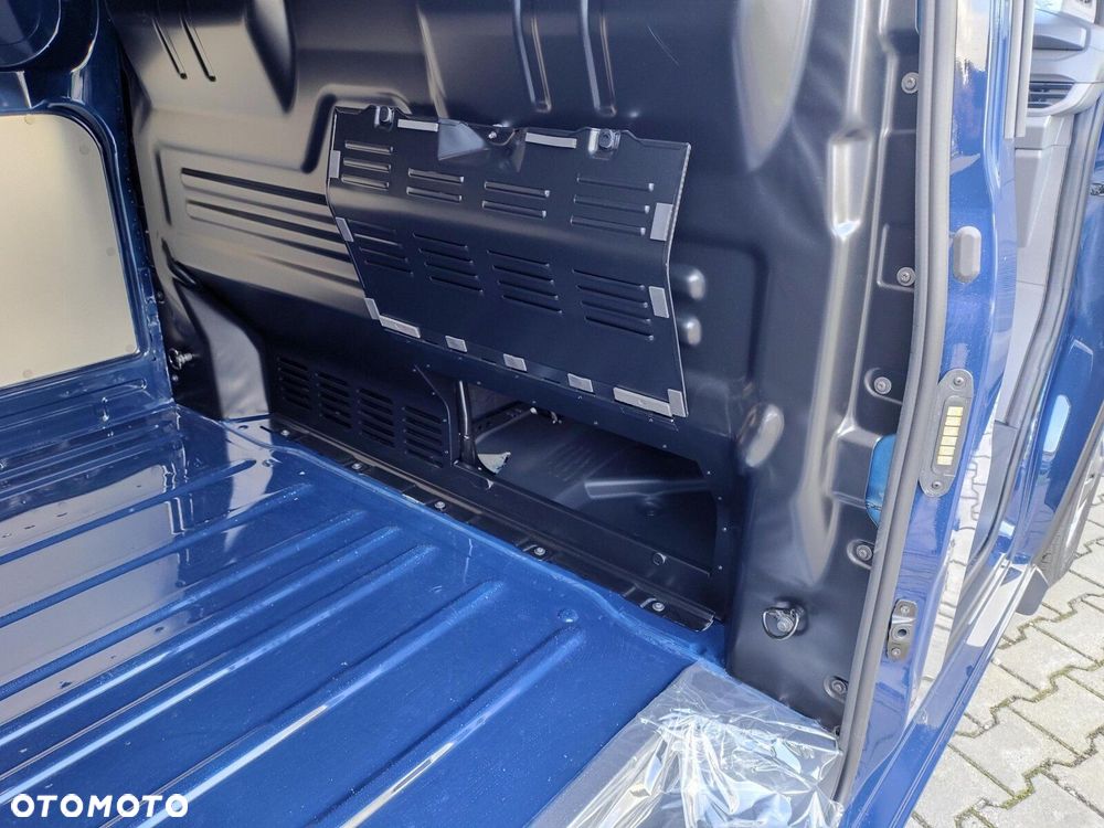 Volkswagen Transporter Furgon, 2,0TDI 150KM, 6-bieg.manualna, r.o :3500 mm - 22