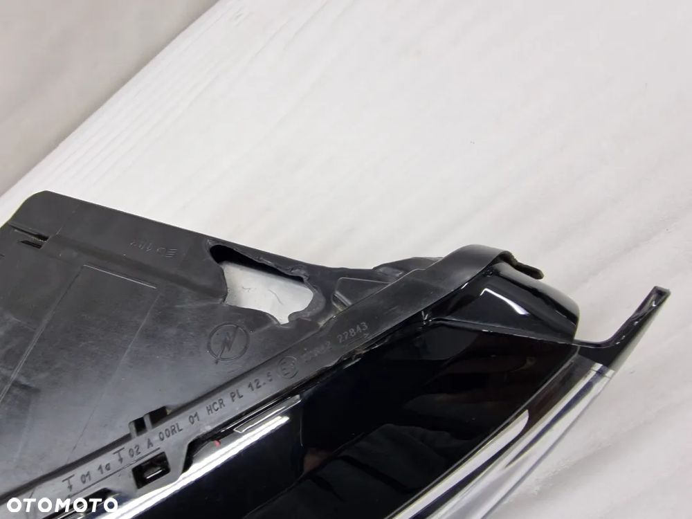 OPEL CORSA F 19- PRAWA ZWYKŁA LAMPA PRZEDNIA PRZÓD , NR 39162649 , NR AUKCJI LL561 - 14