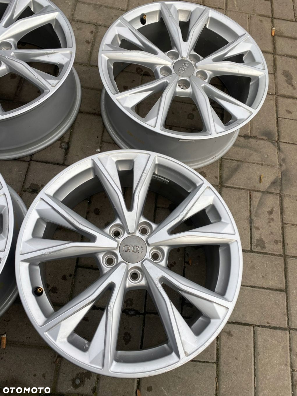 AUDI Q3 83A FELGI 18CALI 83A601025 ORG. - 2