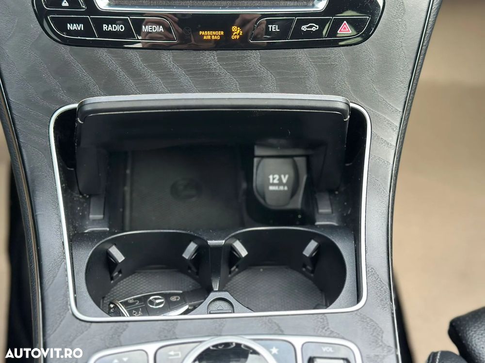 Mercedes-Benz C - 16