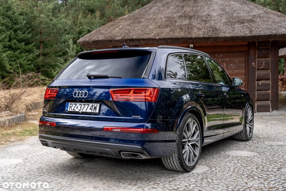 Audi Q7 - 14