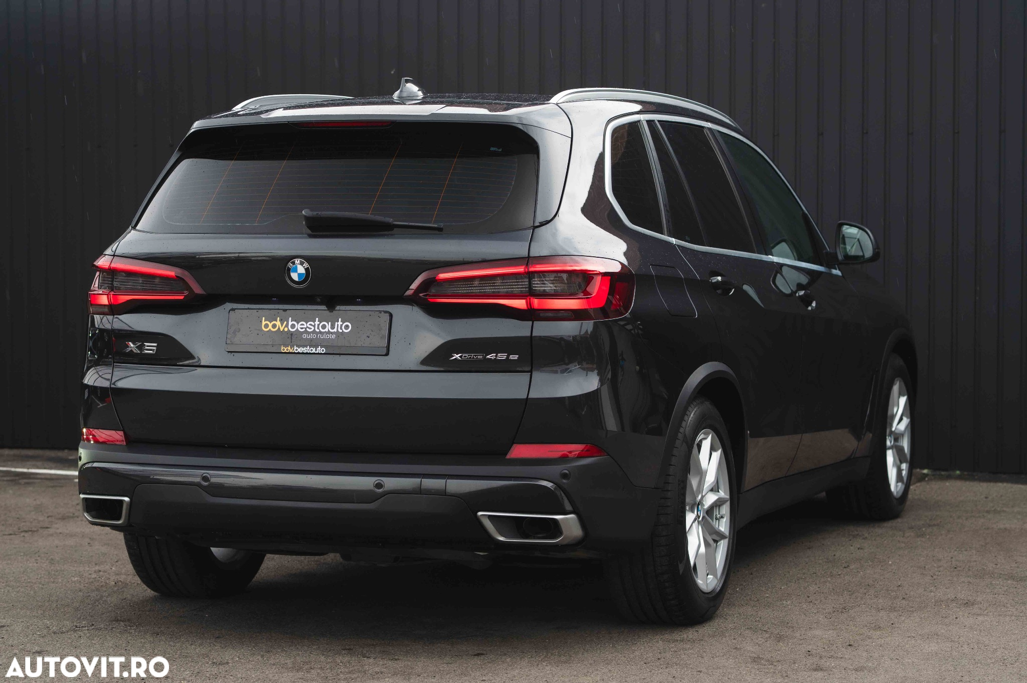 BMW X5 xDrive45e xLine - 33