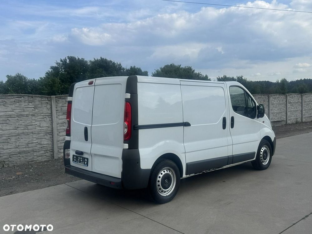 Opel Vivaro - 4