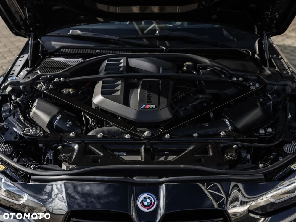 BMW M4 Competition M xDrive sport - 32