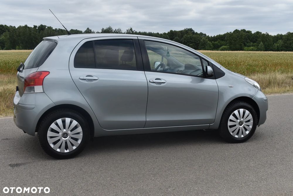 Toyota Yaris 1.33 VVT-i Life - 15