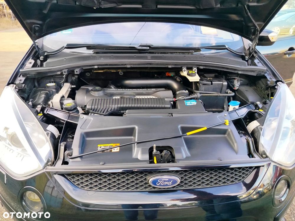 Ford S-Max 2.5 Titanium - 40