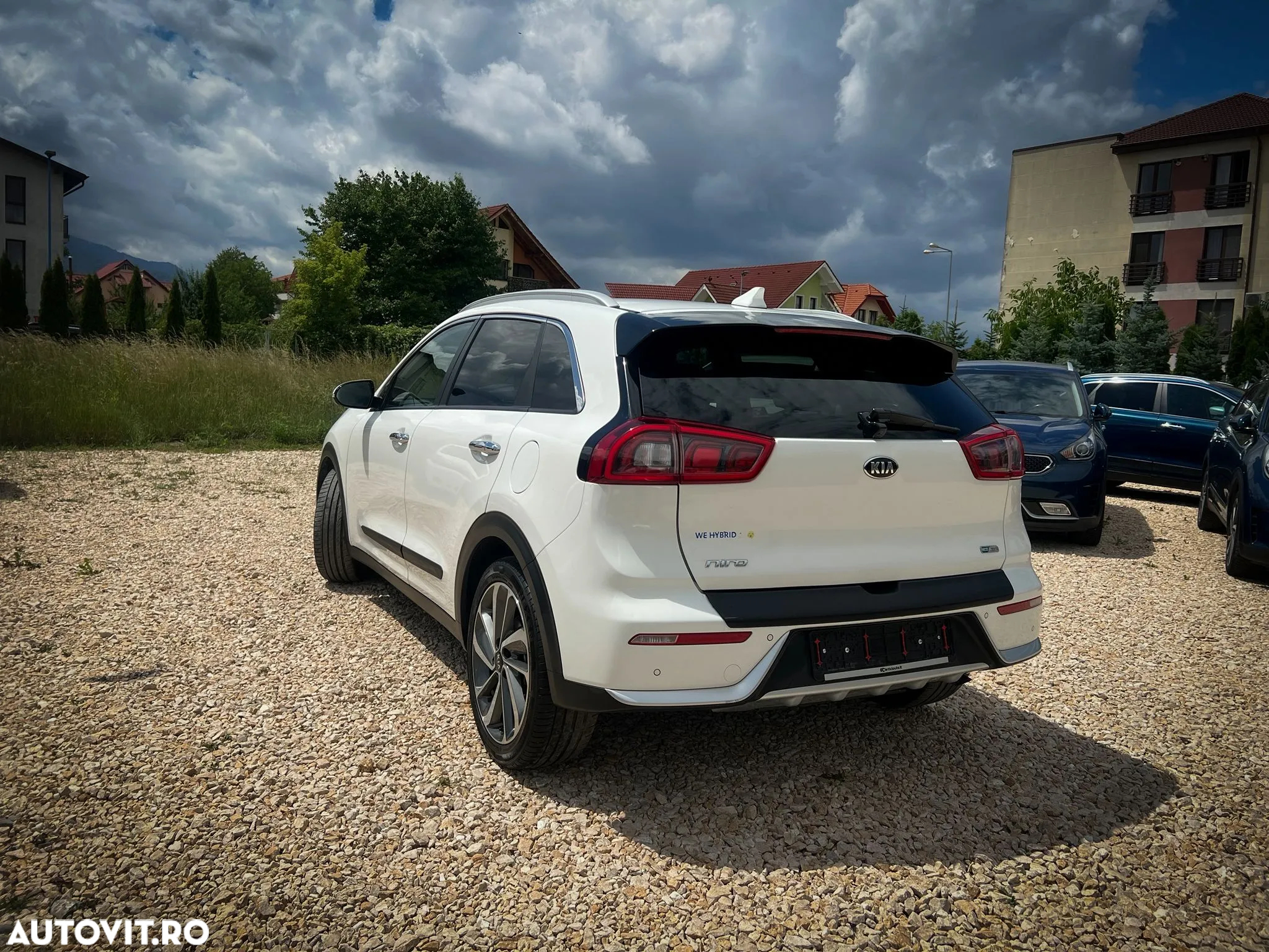 Kia Niro 1.6 GDI 2WD Aut. Edition 7 - 6