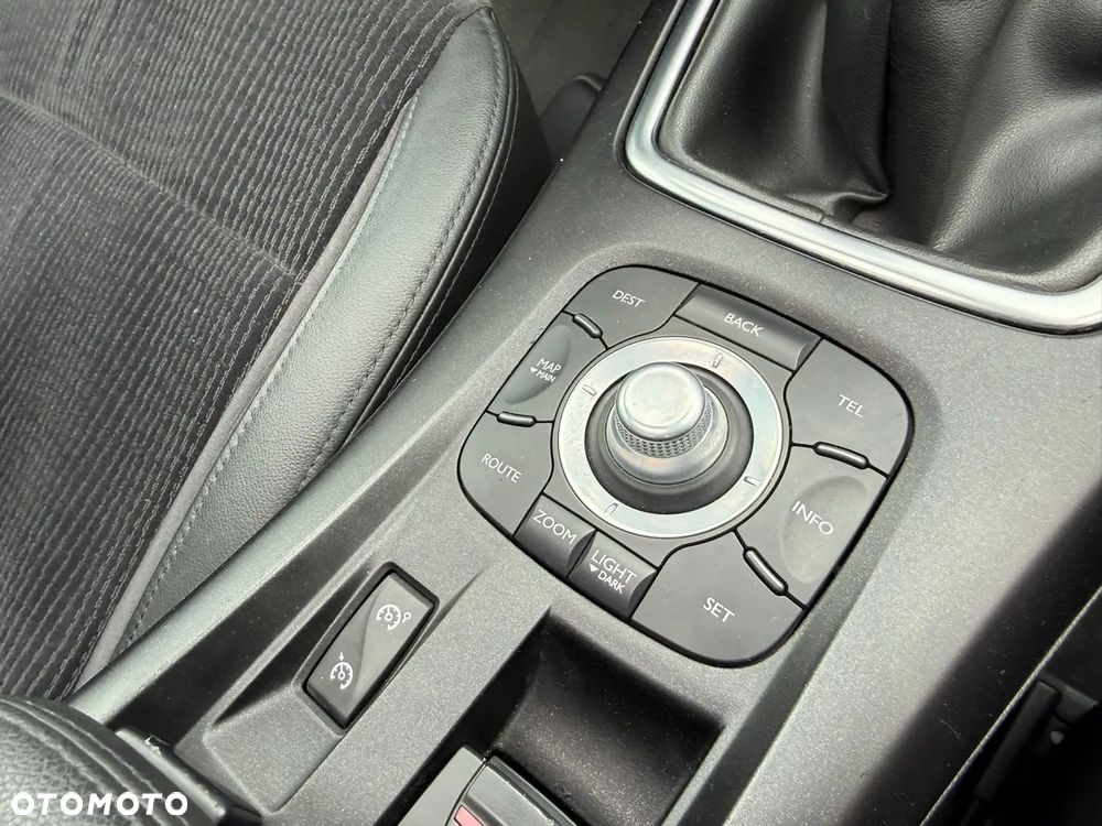 Renault Laguna dCi 110 FAP Limited - 15