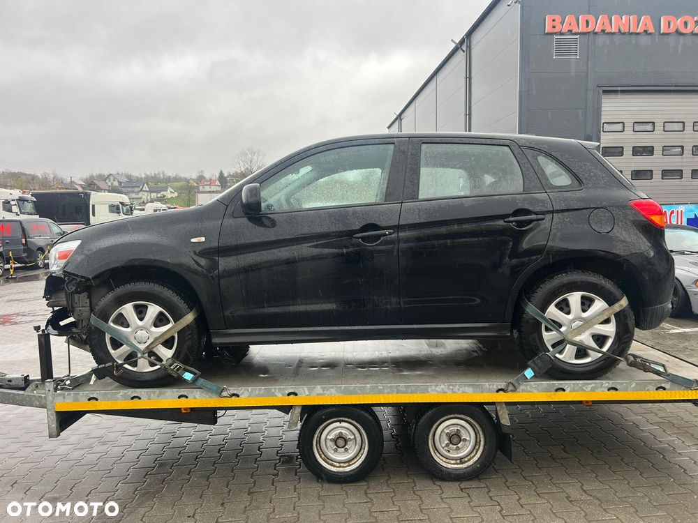 Mitsubishi ASX - 4