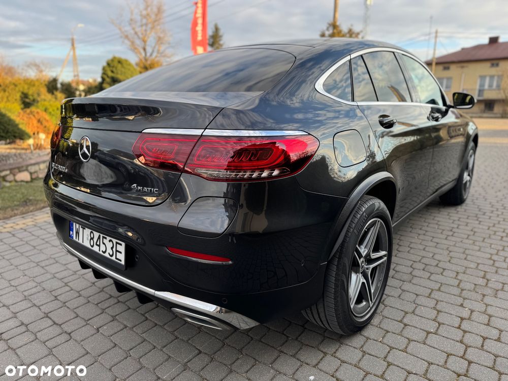 Mercedes-Benz GLC 300 e 4-Matic - 10