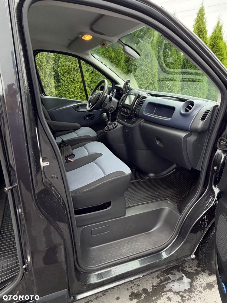 Opel Vivaro - 12
