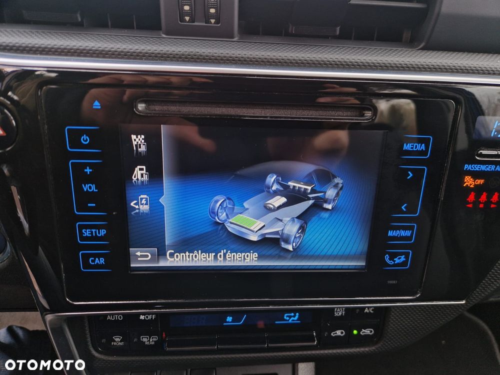 Toyota Auris - 18