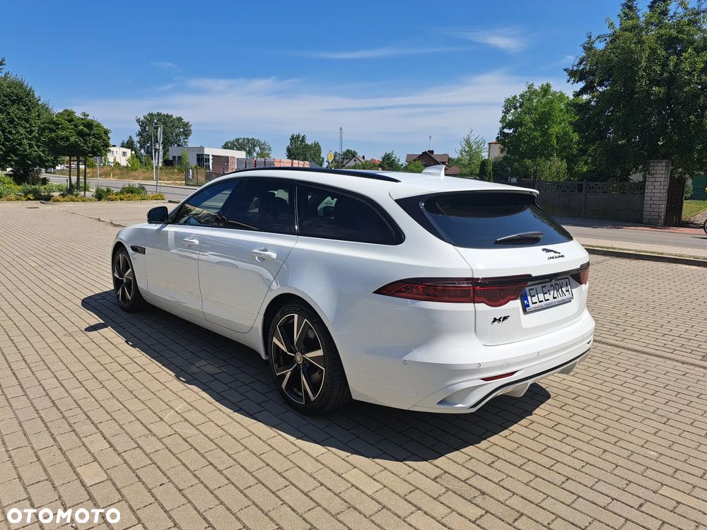 Jaguar XF D200 R-Dynamic S - 26