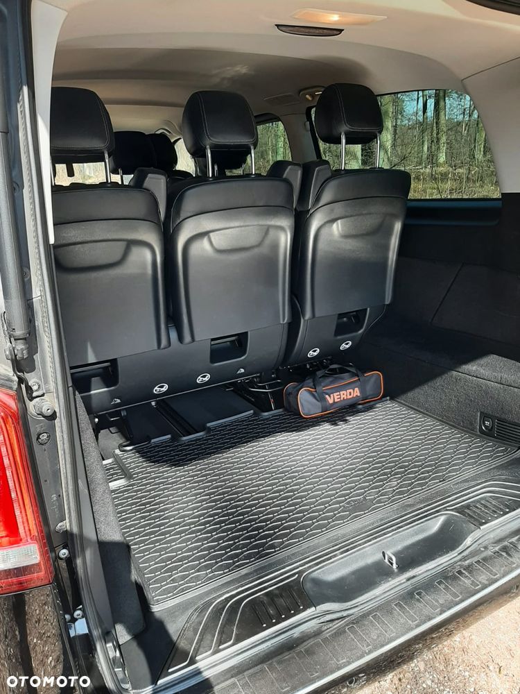 Mercedes-Benz Klasa V 250 (BlueTEC) d extralang 7G-TRONIC Avantgarde - 29