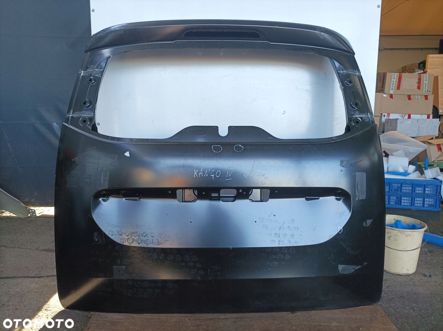 KLAPA TYLNA BAGAŻNIKA RENAULT KANGOO IV 21- - 1
