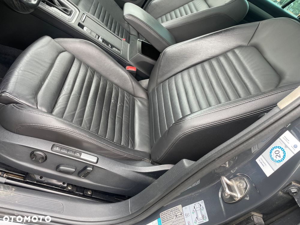 Volkswagen Passat 2.0 TDI BMT Highline DSG - 10