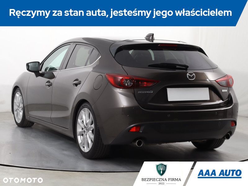 Mazda 3 - 5