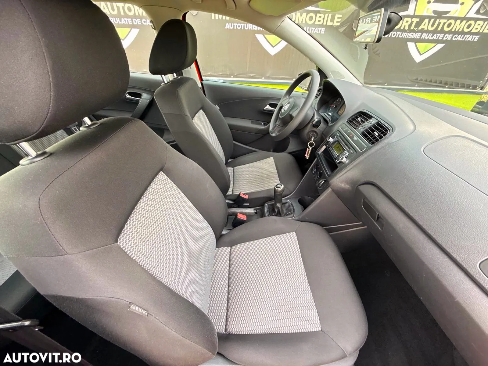 Volkswagen Polo - 19
