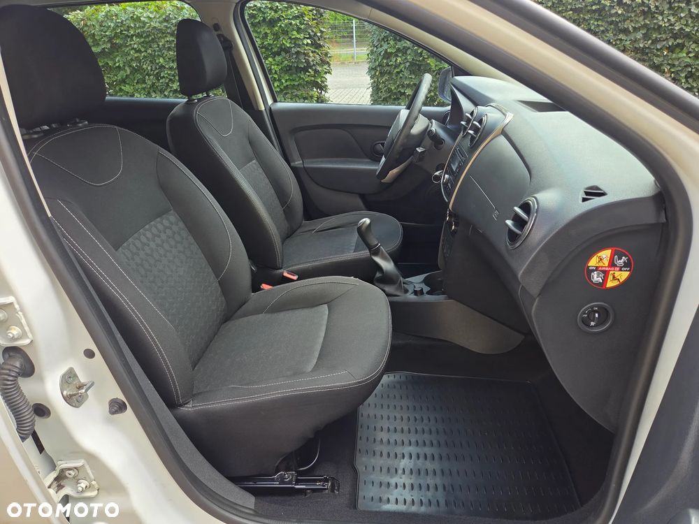 Dacia Logan dCi 90 Prestige - 16