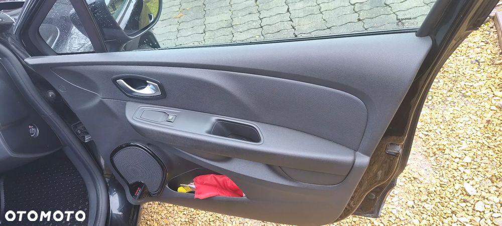 Renault Clio 1.2 16V Limited - 16