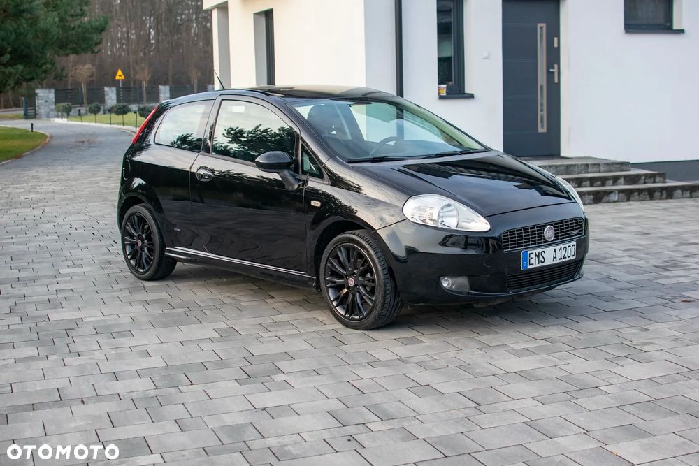 Fiat Grande Punto - 11