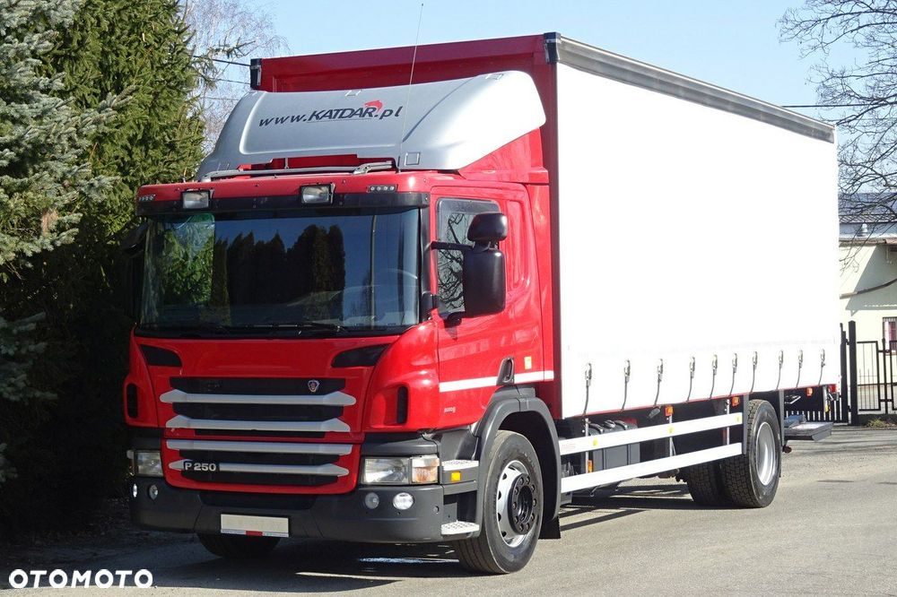 Scania P250 Euro 6 sypialna firanka wys.2.60 winda poduszki sprowadzony - 19