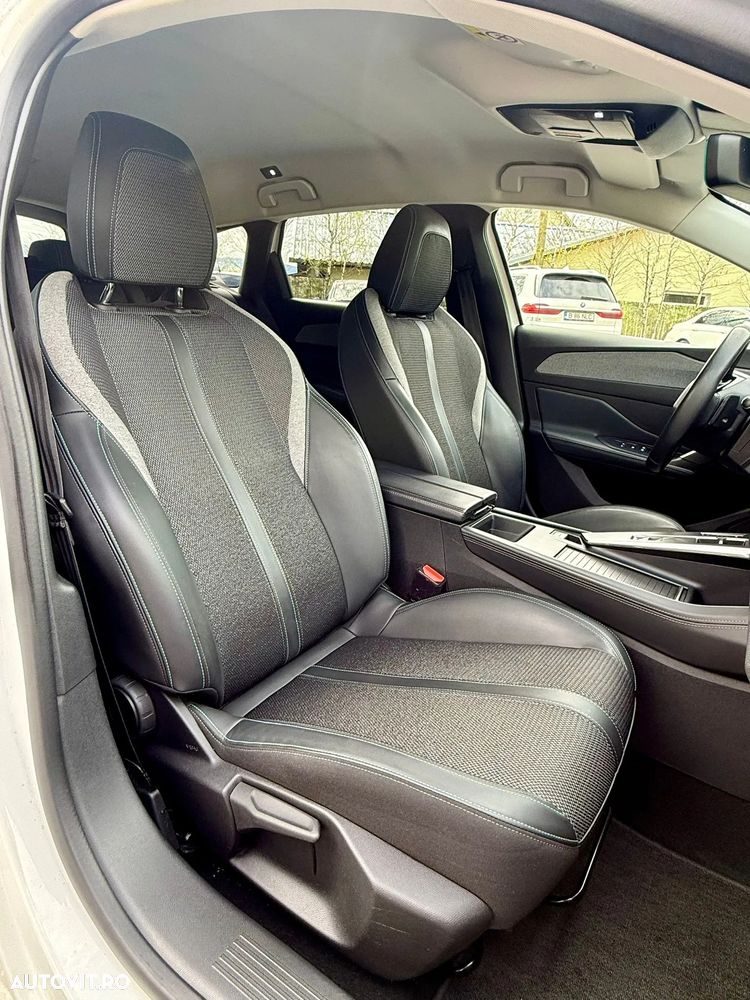 Peugeot 308 BlueHDi 130 EAT8 Allure - 3